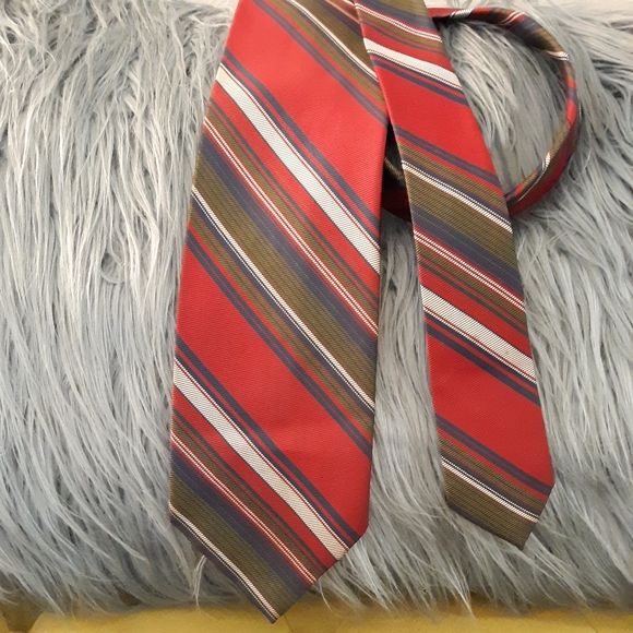 B YOUNG MEN'S VINTAGE STRIPE TIE - Picture 1 of 5